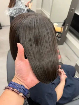 ミディアム カラー パーマ qumu 横浜所属・透明感カラー/ボブ/ 髪質改善ストレートのヘアスタイル