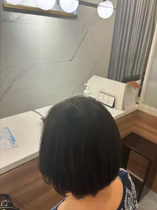 ミディアム 石川 幸呼のヘアスタイル