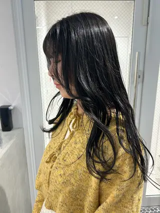 ロング カラー SALOWIN栄 三丁目 木戸里実のヘアスタイル