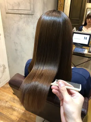 セミロング 髪質改善くすみカラー 🍀/石川大輔のヘアスタイル