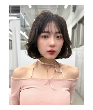 ミディアム NI所属・𝑨𝑴𝑰 🎀 ガーリーヘア🤍のヘアスタイル