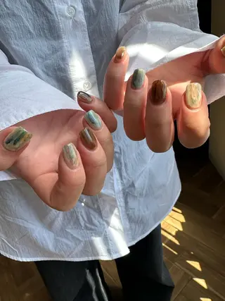 ネイル private nail salon &sumika所属・三輪 絢香のネイルデザイン