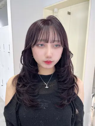 セミロング maya レイヤーカットのヘアスタイル