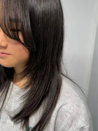 ロング 🍓mito/ デザインカラー🍓のヘアスタイル