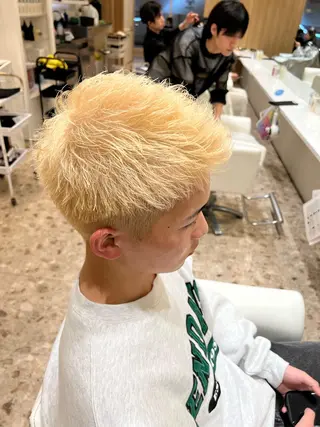 ショート カラー ヘアアレンジ メンズ KING of hair byNOISM所属・京都メンズ特化✨ No. 1/ユウキのヘアスタイル