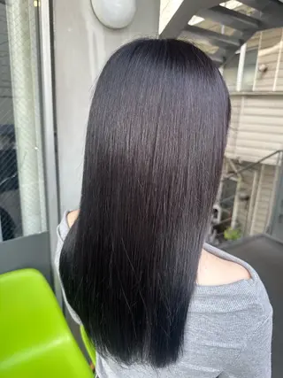 ロング 吉田 愛梨のヘアスタイル