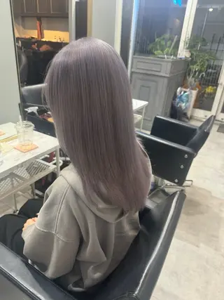 ロング カラー 🩶ブリーチ/ レイヤー🩶フミカのヘアスタイル