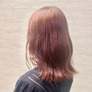 ミディアム 鈴木 まゆのヘアスタイル