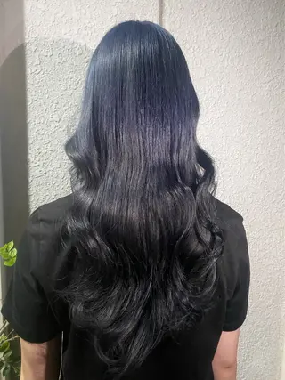 セミロング カラー ヘアアレンジ ハイトーン・ブリーチ ムラ修正 八須 錬のヘアスタイル