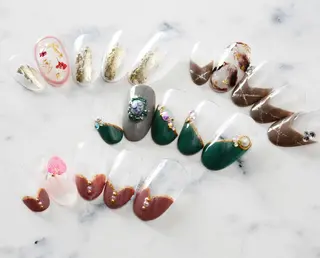 ネイル Soeur ネイリストのネイルデザイン