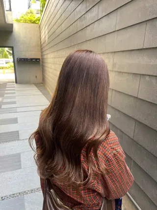 ロング カラー 愛莉/ラベンダー/ ベージュ/ブラウンのヘアスタイル