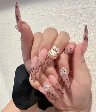 ネイル D-BEAUTY Nailsalonのネイルデザイン