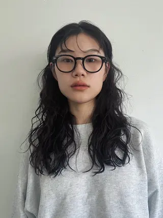 カラー the hinc所属・miyu /大阪 /レイヤーカットのヘアスタイル