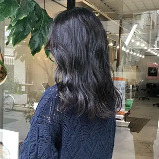 セミロング カラー honoka ikegamiのヘアスタイル