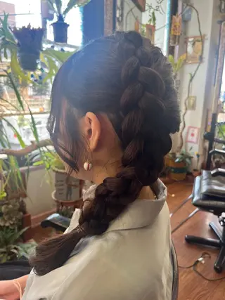 ロング ヘアアレンジ ameet さくらのヘアスタイル