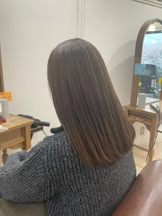 ロング カラー 原田 桜花のヘアスタイル