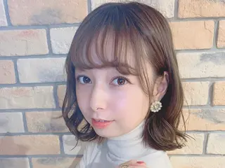 セミロング 公式 Ease by amble luxeのヘアスタイル