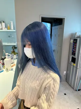 セミロング カラー 🪄池袋ハイトーン 🪄ブリーチカラーのヘアスタイル