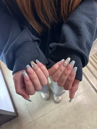 ネイル Bianca浦和🍀 suminaのネイルデザイン