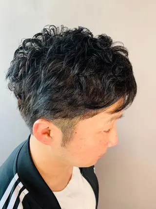 パーマ メンズ 福森 みずきのヘアスタイル
