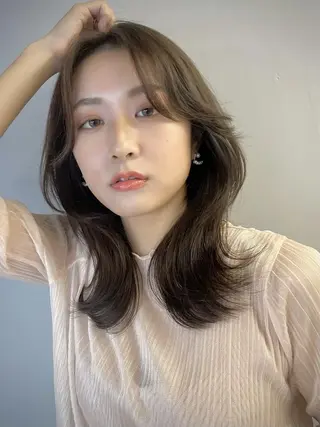 セミロング 桜木町2分/くびれ /ボブ/ナチュラルのヘアスタイル