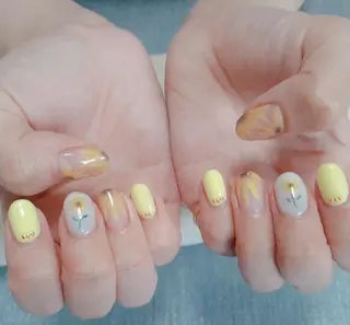 ネイル 鈴木 憂維のネイルデザイン