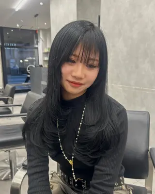 ロング 大人レイヤー/艶髪 🇺🇸TOMONAのヘアスタイル