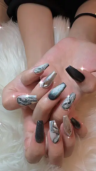 ネイル Tina ネイル（難波）のネイルデザイン