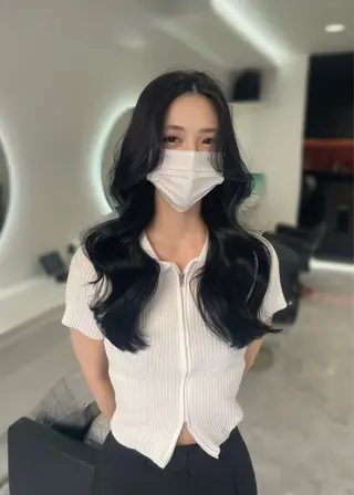 ロング Ellen所属・橋本 涼哉のヘアスタイル