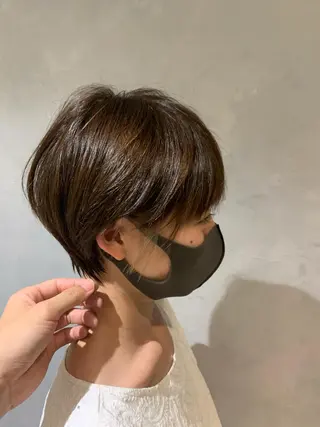 ショート 髪質改善ストレート アオヤギのヘアスタイル