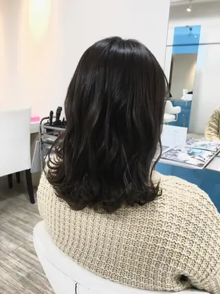 セミロング カラー NATSUKI💟 EARTH二俣川のヘアスタイル