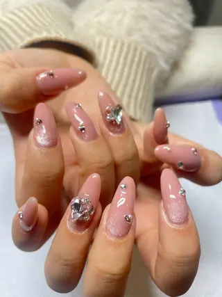 ネイル ChouChou NAIL SALON所属・サキ ChouChouのネイルデザイン