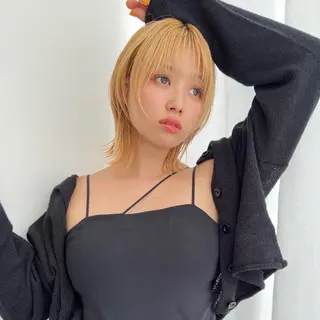ミディアム MIKA / SOYON大宮2号店のヘアスタイル