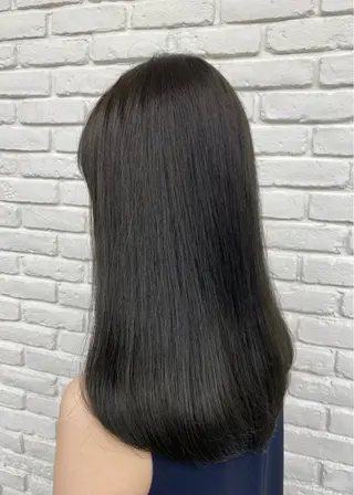 ロング カラー DIFINOaoyama所属・🎧ayaka/ボブ /透明感カラー🩵のヘアスタイル