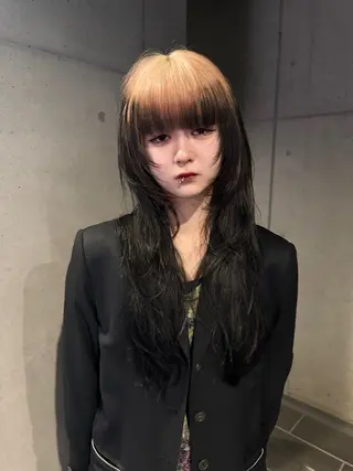 ロング カラー だいち/ハイトーン/ デザインカラーのヘアスタイル