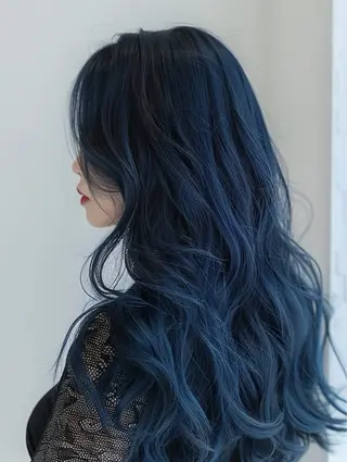 ロング motoトップカラー リスト/ブリーチカラのヘアスタイル