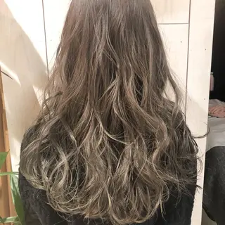 セミロング Takahiro 髪質改善のヘアスタイル