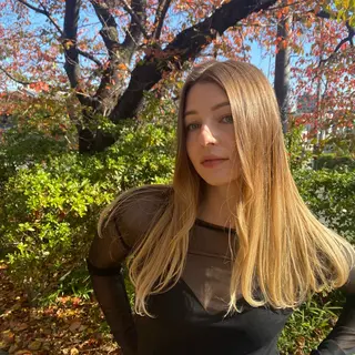 ロング カラー カット/カラー/ パーマ新居見奈央のヘアスタイル