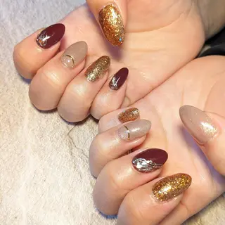 ネイル ｱｲﾗｯｼｭ ﾈｲﾙ ｻﾛﾝ つけるのマツエク・マツパデザイン