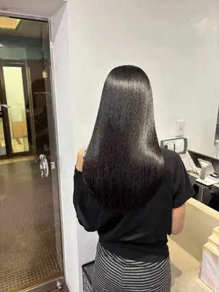 ロング 小河 恵子のヘアスタイル