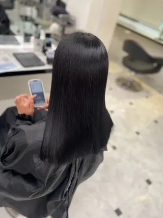 セミロング うる艶トレンドヘア 🕊️上野BABYのヘアスタイル