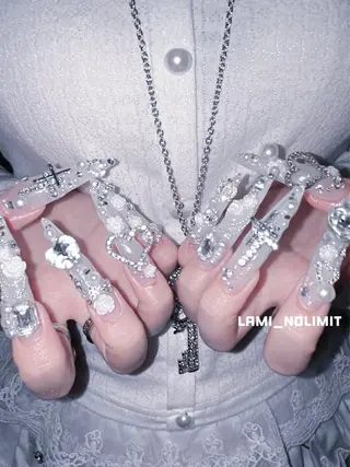 ネイル NOLIMIT LAMIのネイルデザイン