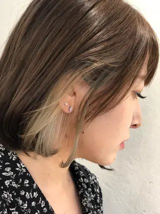 カラー 大場 優のヘアスタイル