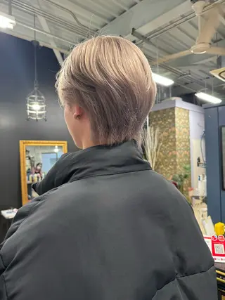 ショート La Beaute所属・福山 明日哉のヘアスタイル