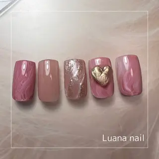ネイル Luana nailのネイルデザイン