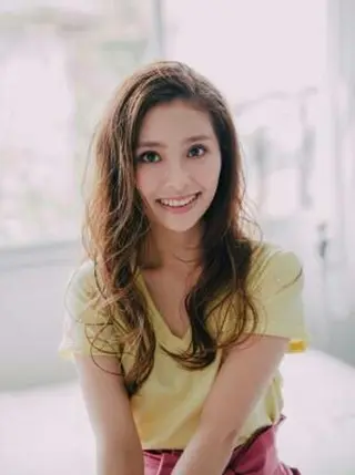 カラー Relaxation Saljuのヘアスタイル