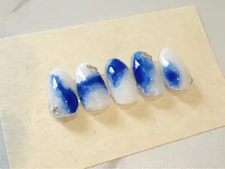 ネイル トータルビューティーサロンBeautiful Me,牛久店所属・beautiful me natsukiのネイルデザイン