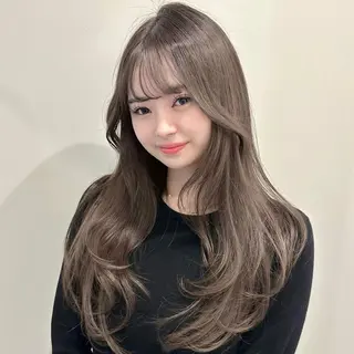 セミロング 🌹ハッシュカット、 レイヤー韓国ヘア🌹のヘアスタイル
