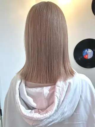 ミディアム カラー ヘアアレンジ 🧨ブリーチー×ボブ レイヤー💎じゅえるのヘアスタイル