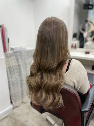 ロング カラー 韓国ヘア🤍髪質改善 🇰🇷AKANEのヘアスタイル